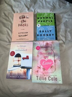 BOOK BUNDLE SET ‼️